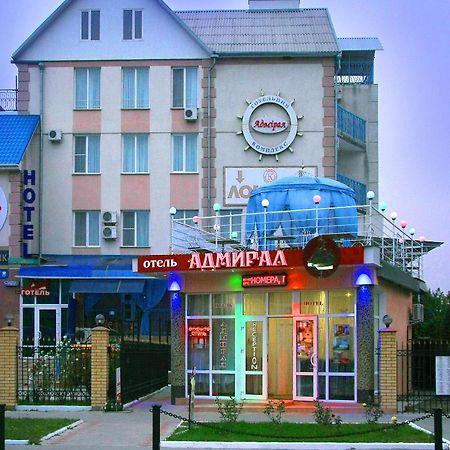 Admiral Hotel Skadovs'k Ngoại thất bức ảnh