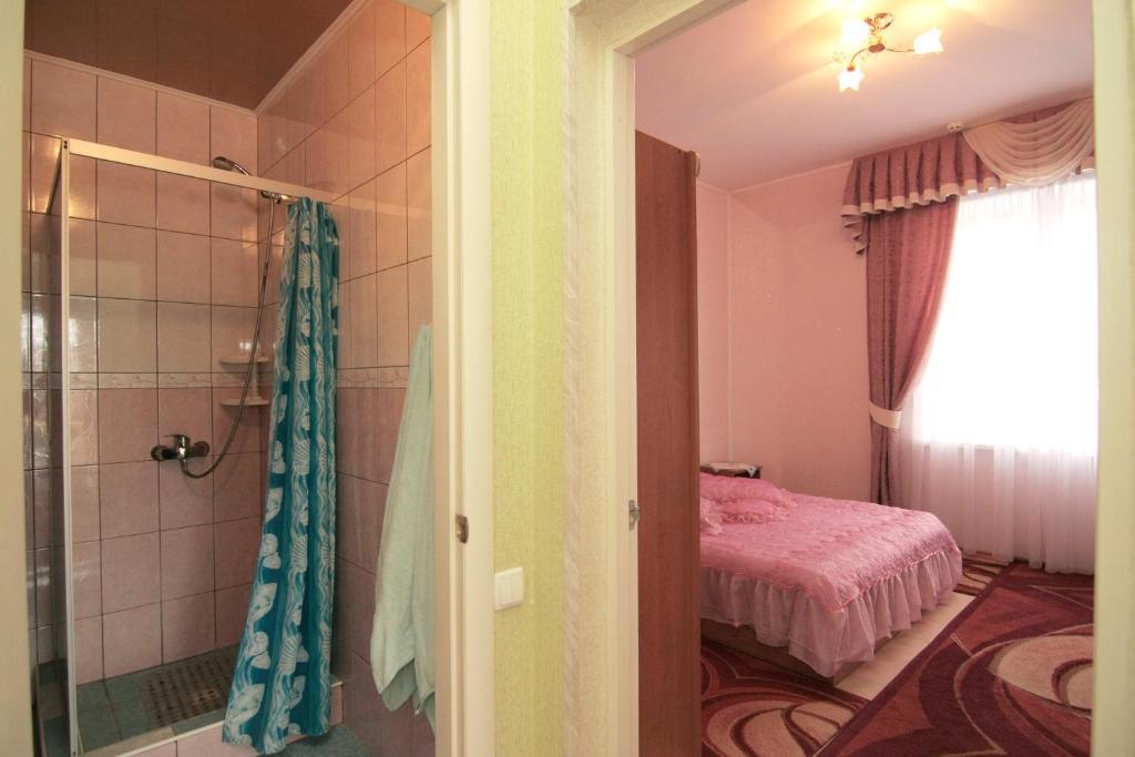Admiral Hotel Skadovs'k Phòng bức ảnh
