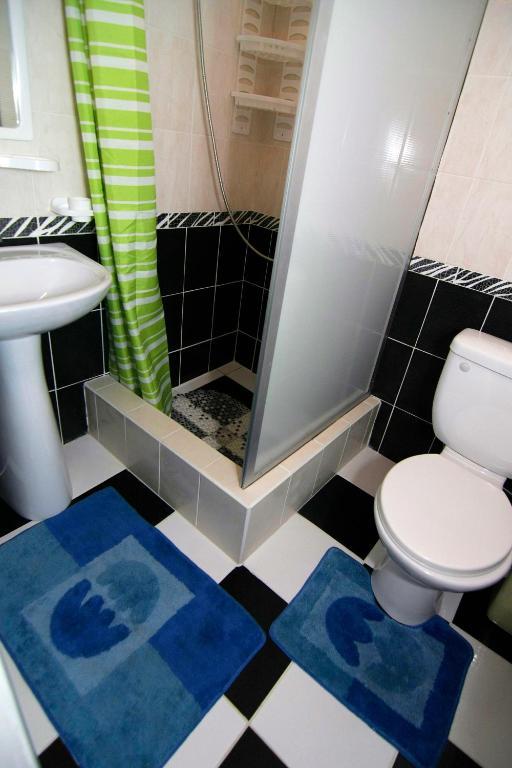 Admiral Hotel Skadovs'k Phòng bức ảnh