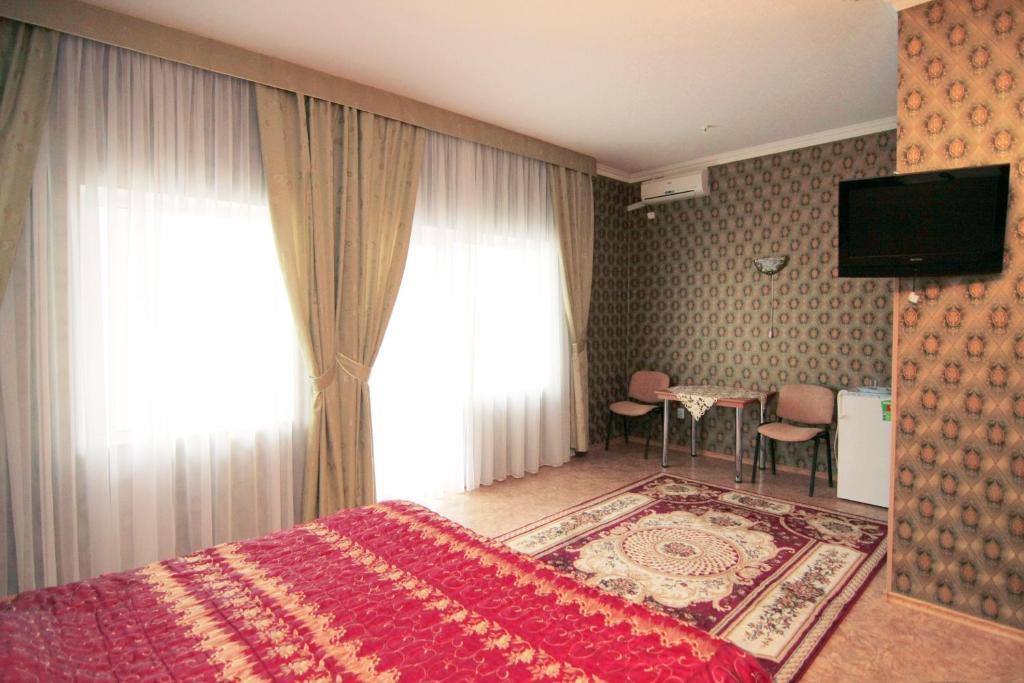 Admiral Hotel Skadovs'k Phòng bức ảnh