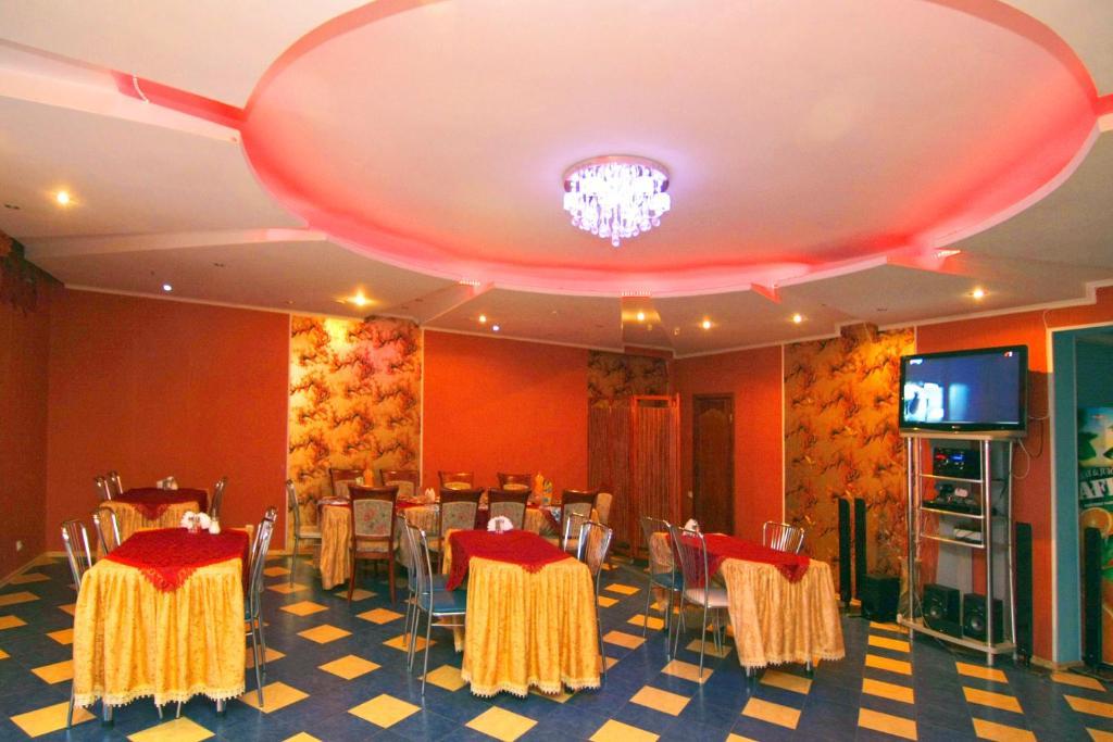 Admiral Hotel Skadovs'k Ngoại thất bức ảnh