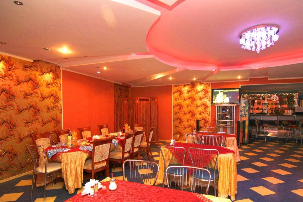 Admiral Hotel Skadovs'k Ngoại thất bức ảnh
